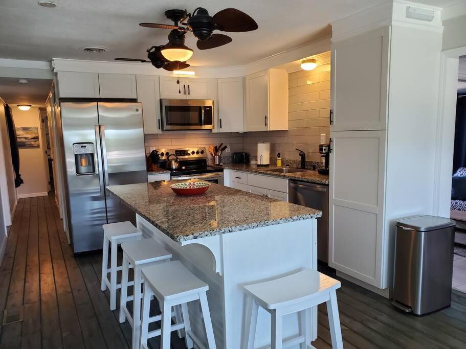 Willa 3 Bed, 2 Bath, Waterfront, Dock, Large Driveway Tavares Zewnętrze zdjęcie